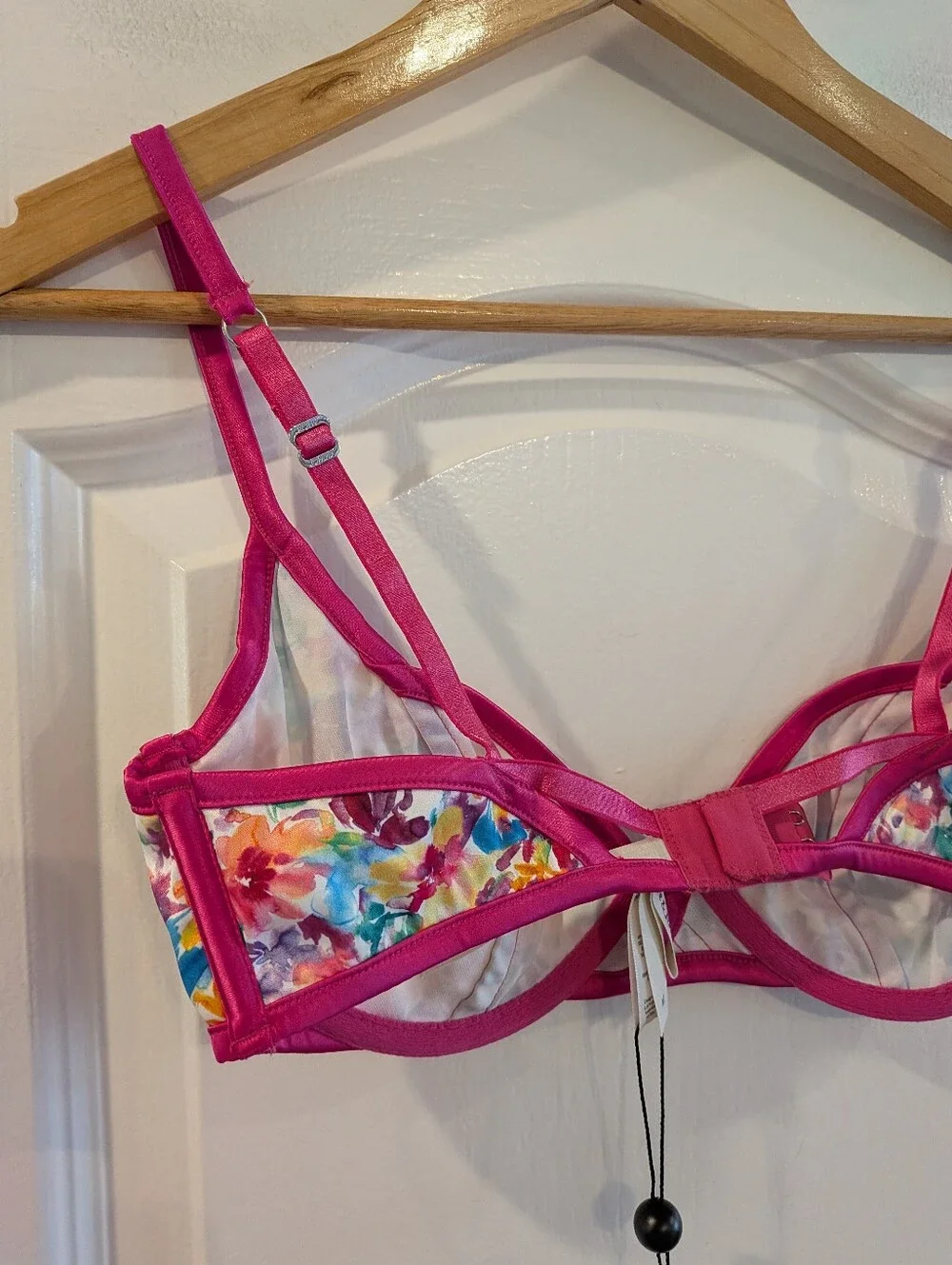 For Love & Lemons Watercolor Floral Bra Pink Satin Feminine Romantic Size M NWT